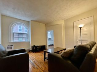 186 Naples Rd #O3, Brookline, MA 02446