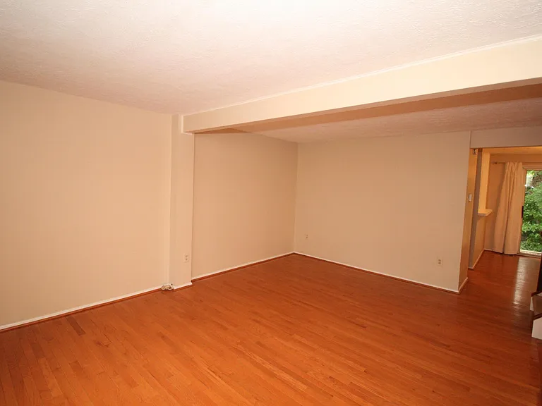 17231 Epsilon Pl — Photo 12