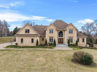 26 Carmel Hts, Wappingers Falls, NY 12590