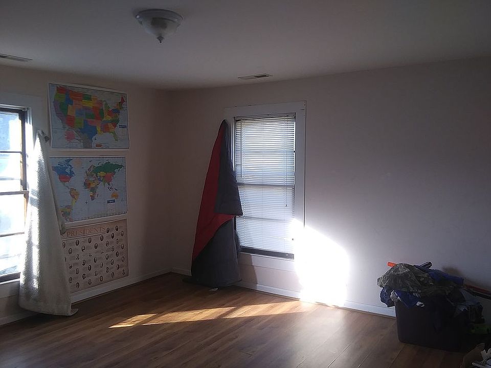 1 of upstairs bedrooms,