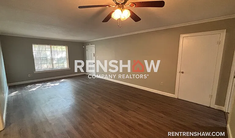 3210 Thirteen Colony Mall #3A — Photo 8