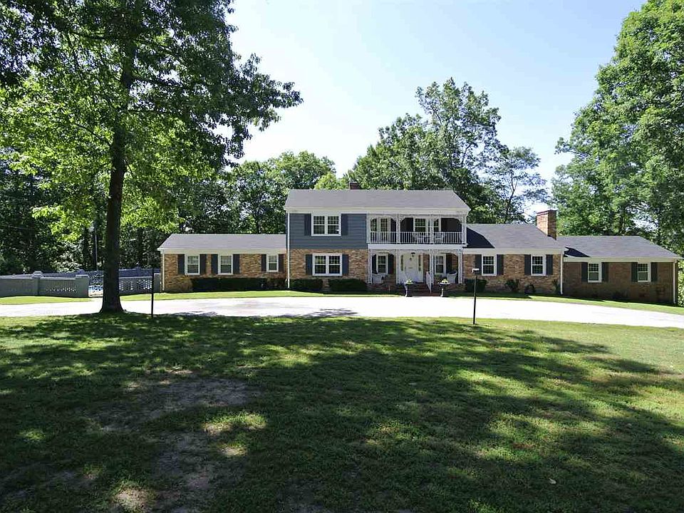 1st image of 1415 Thornwood Dr