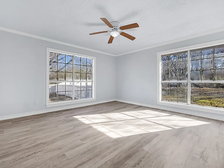 2607 Lonnie Ln — Photo 28