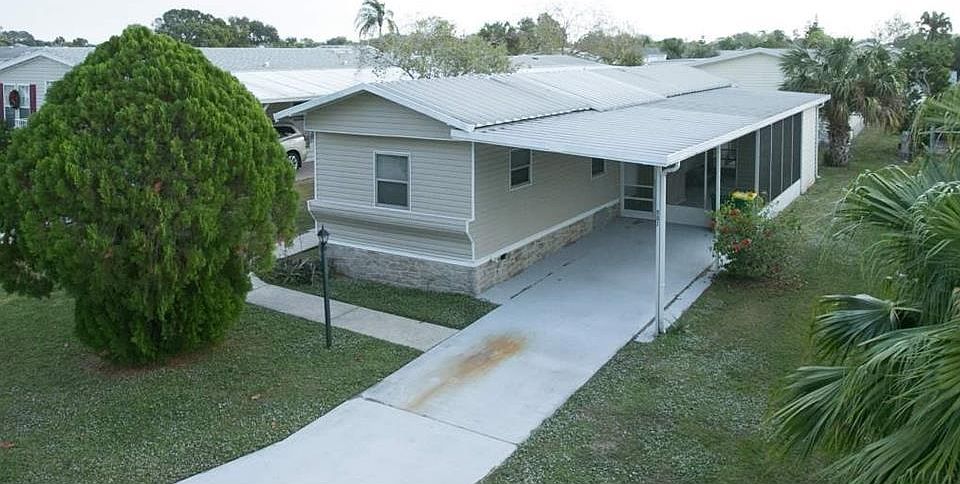 1st image of 907 Wren Cir