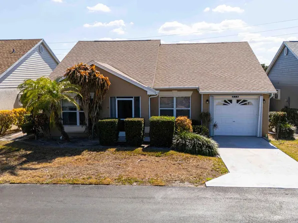 376 NW Sherry Lane, Port St Lucie, FL 34986