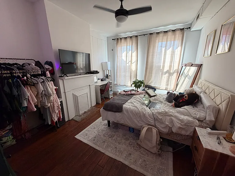 313 S Laurel St — Photo 18