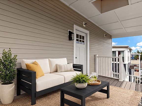 5th image of 13 Langmaid Ave #2