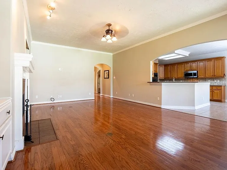 12502 Boxwood Way Ln — Photo 6