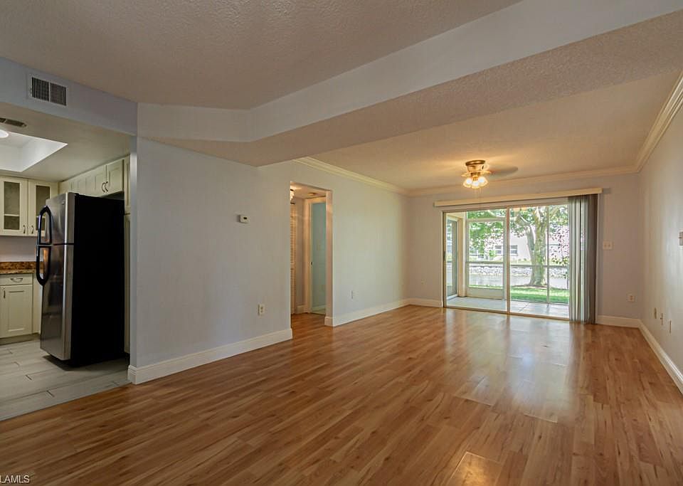 1st image of 491 Quail Forest Blvd #C-102