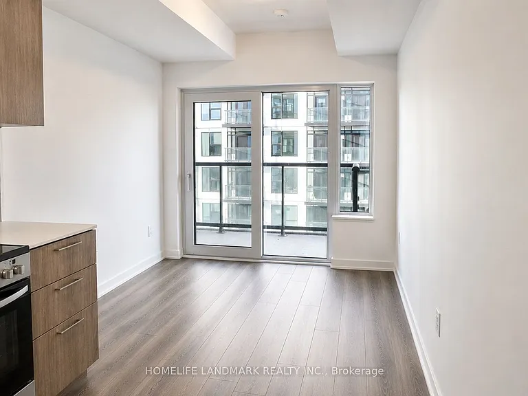 7437 Kingston Rd #607B — Photo 3
