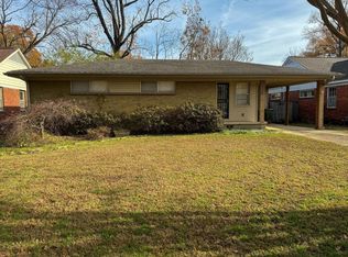 296 N Yates Rd, Memphis, TN 38120