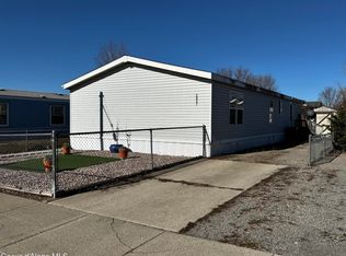 2037 W Yorkshire Ave, Coeur D Alene, ID 83815