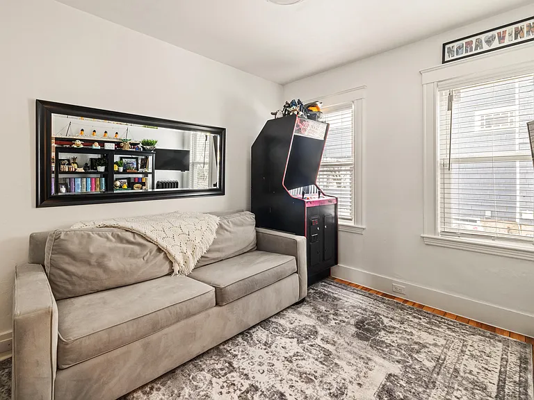 11 Hillview Ave #1 — Photo 24