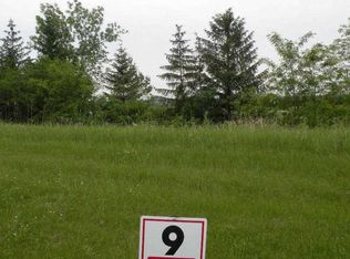 1060 Combe St #9, Ripon, WI 54971