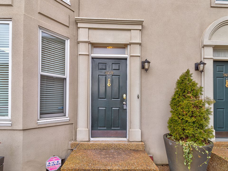 1st image of 3459 Golf Club Ln
