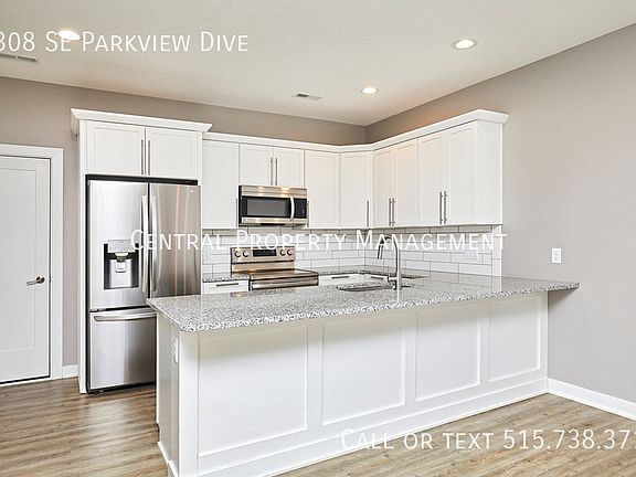 5th image of 2308 Parkview Dr