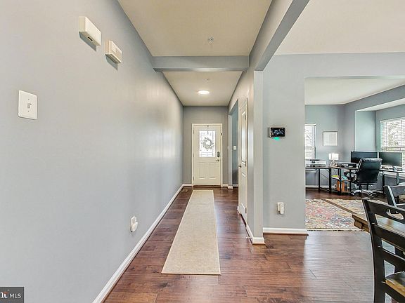 4th image of 4110 Sunridge Ln
