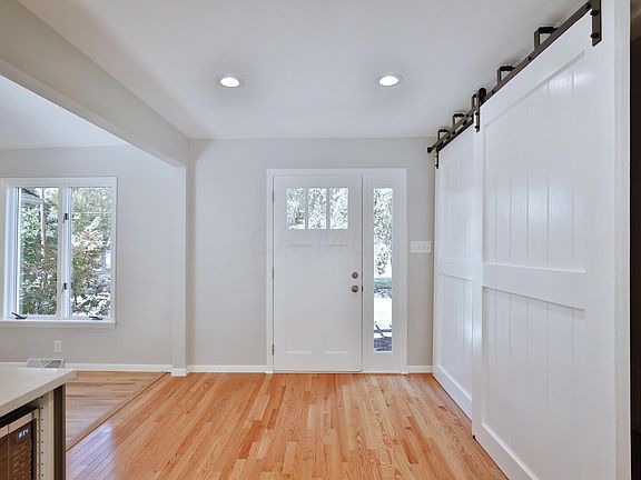 5th image of 759 Carruthers Dr