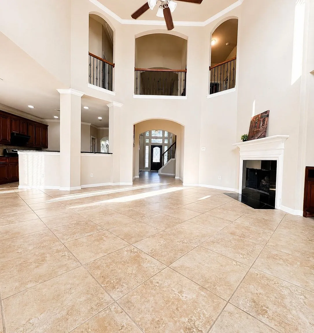 4 bed, 3.5 bath, 3350 sqft, $3,590 — Photo 1