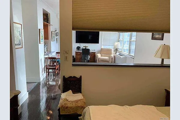 Rented by Charles Rutenberg Realty, Inc. | media 41