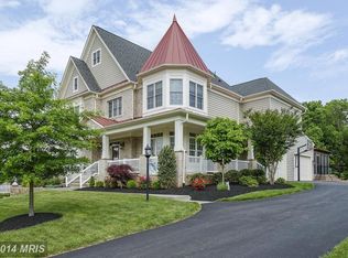 21979 Auction Barn Dr, Ashburn, VA 20148