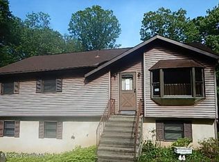 102 Old Ford Rd, White Haven, PA 18661