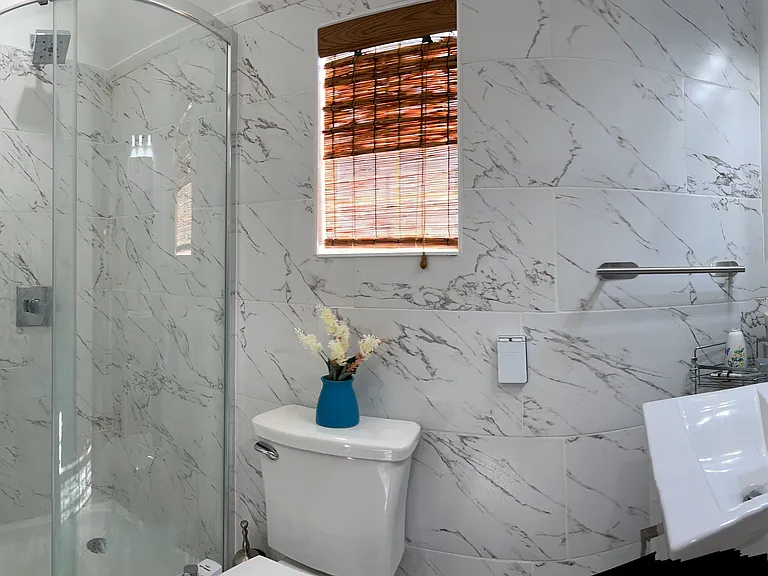 Orienta Dr — Photo 6