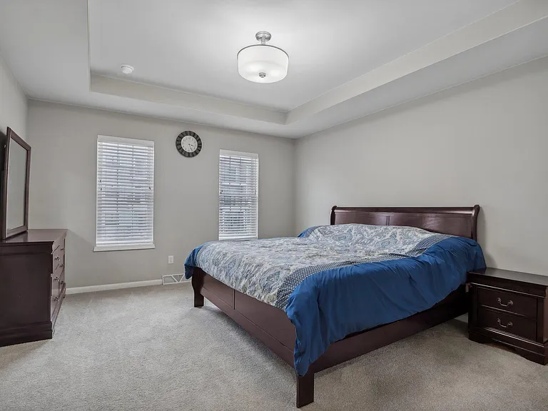 1835 Summerfield Way — Photo 27
