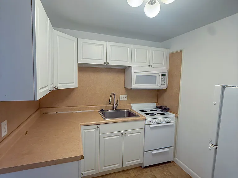 173 South St #1 — Photo 6