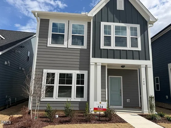 748 Lightrail Dr, Knightdale, NC 27545