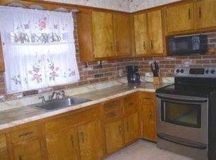 75 Anthony Dr, Bristol, CT 06010