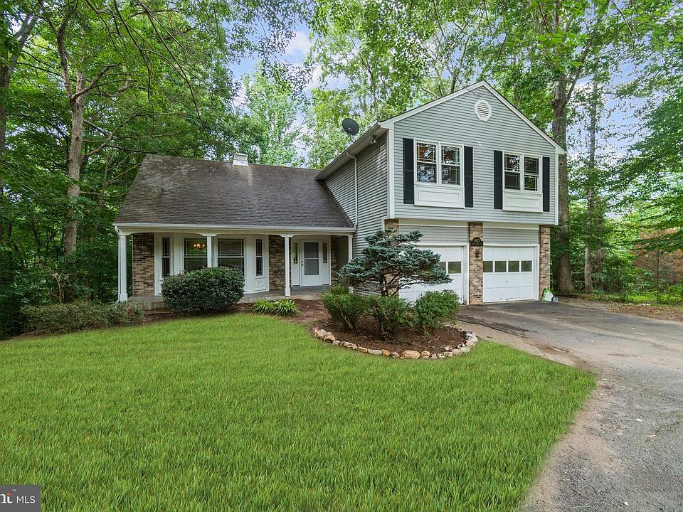 1st image of 6021 River Forest Dr