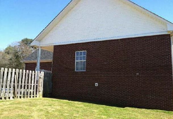 2nd image of 25 Duncan Rd
