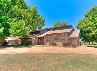 12113 Old Farm Cir, Oklahoma City, OK 73120