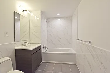 Rented by R New York