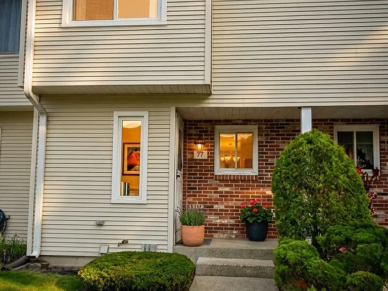 410 Emmett St #77 — Photo 2