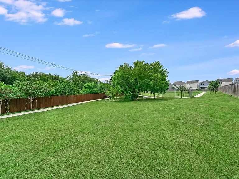15109 Casbah Dr — Photo 11