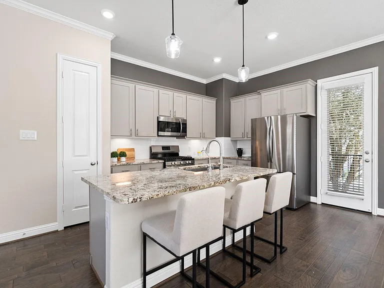 1752 Trinity Bend Dr — Photo 18