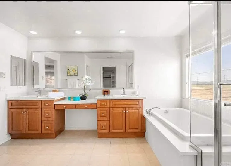 13238 Wooden Gate Way #6 — Photo 3