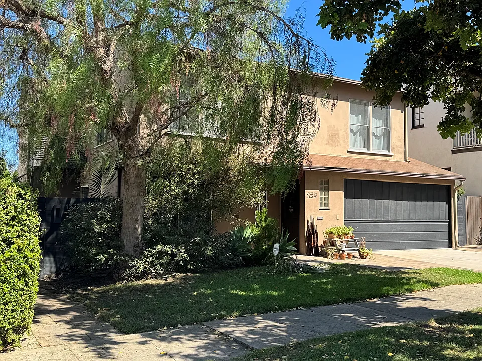 1222 S Orange Dr #1224