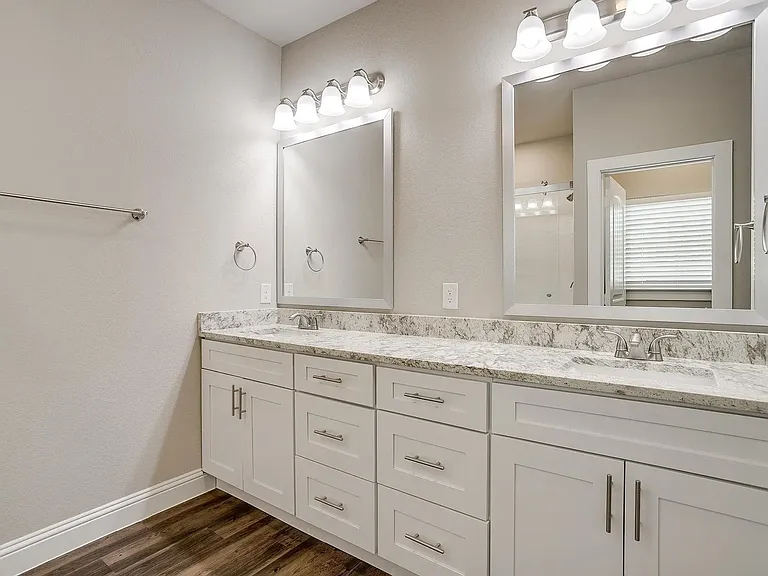 Stone Lake Townhomes — Photo 37