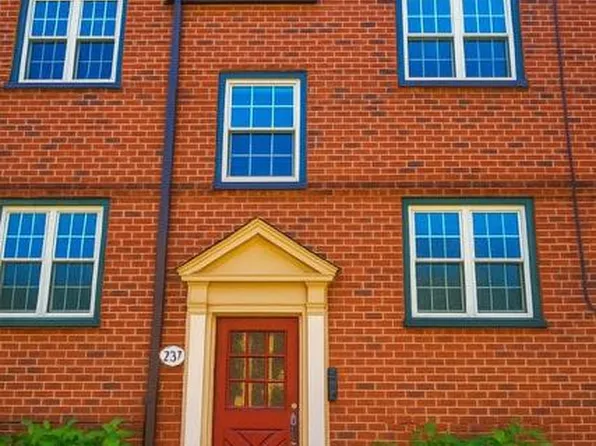 732 Melon Pl #D, Philadelphia, PA 19123