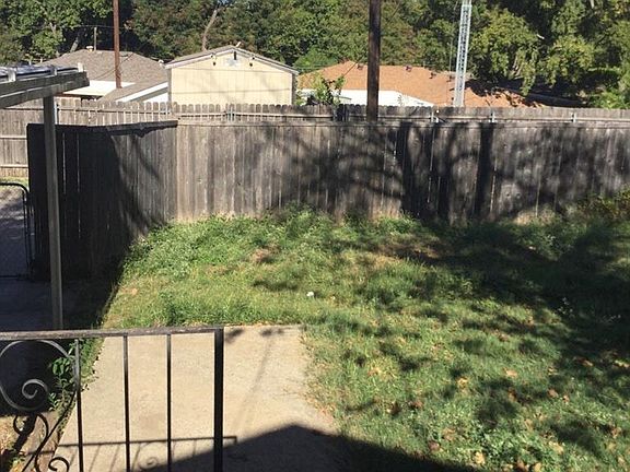 3rd image of 7819 Millstone Dr