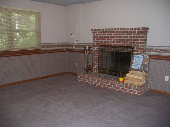 Family/recreation room