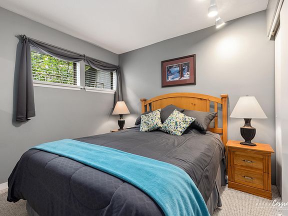2nd image of 3050 Hillcrest Dr #801