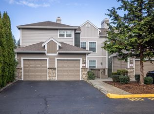 3850 Klahanie Dr SE #20102, Issaquah, WA