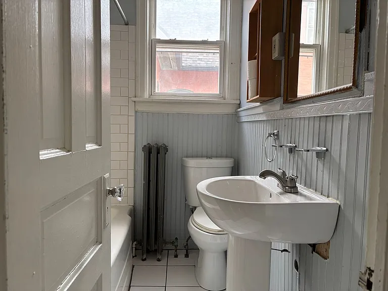 379 Bryant St — Photo 12