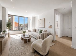 31-90 29th St #6F, Astoria, NY 11106