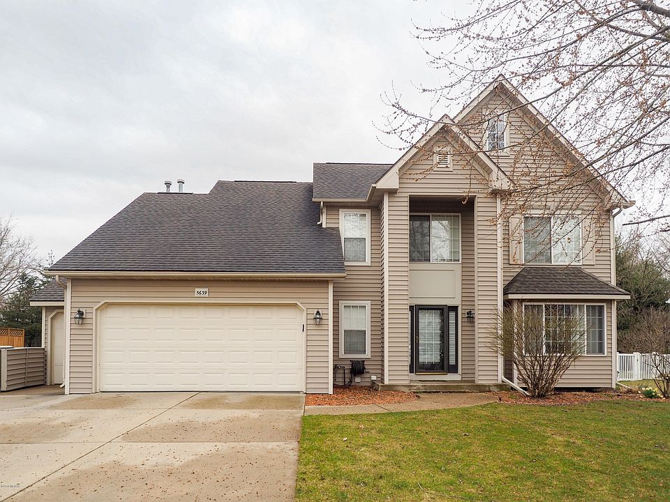 5639 Bay Meadow, Portage (101 of 36)