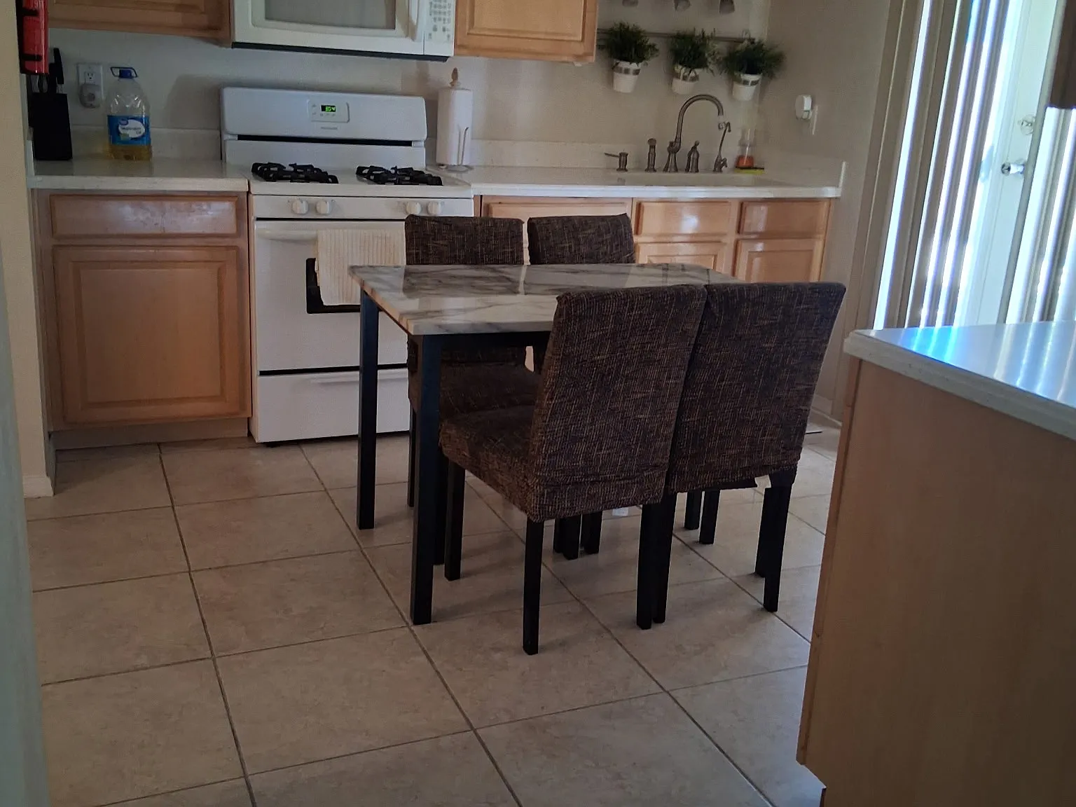 2 bed, $2,200 — Photo 2